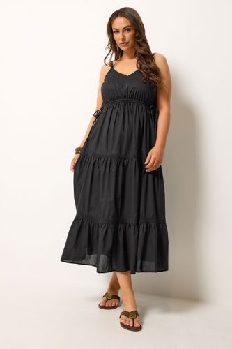 Robe Babydoll Étagée Noire Size 66-68 - Yours - Modalova