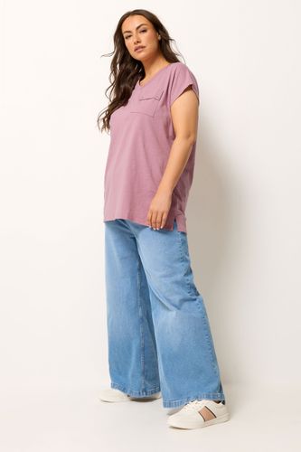 Tshirt Rose À Poche Avec Clous Size 62-64 - Yours - Modalova