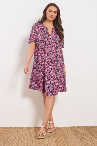 Robe Babydoll Rose À Petites Fleurs Size 58-60 - Yours - Modalova
