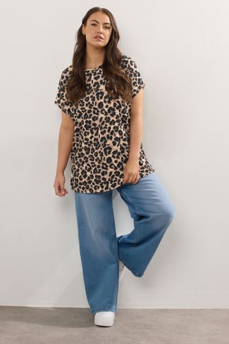 Haut Marron Imprimé Léopard Size 58-60 - Yours - Modalova