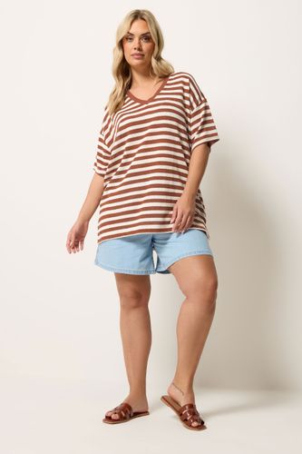 Tshirt En Maille Rouille Et Blanc Ivoire À Rayures Size 66-68 - Yours - Modalova