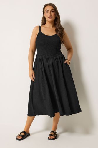 Robe D'été Smockée Noire Size 46 - Yours - Modalova