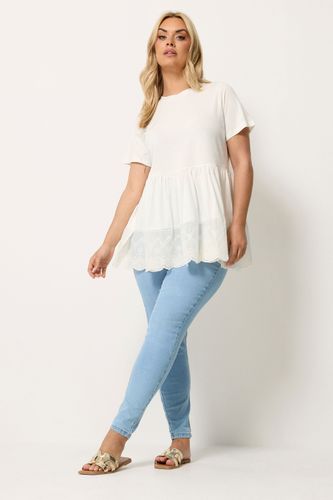 Top Blanc À Basque Étagé Size 46 - Yours - Modalova