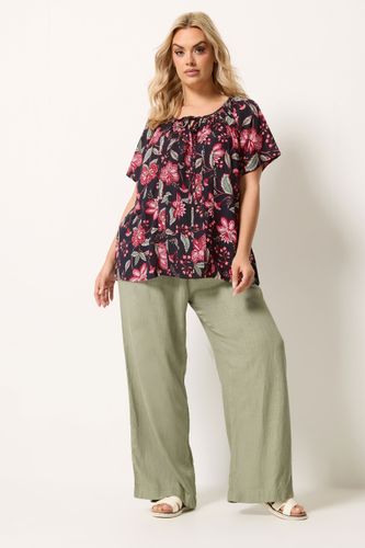 Blouse À Plis Nervurés Noire À Fleurs Size 44 - Yours - Modalova
