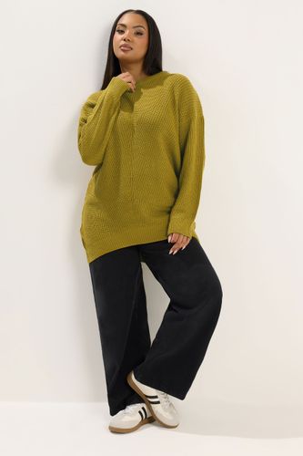Pull En Maille Essentiel Vert Mousse Size 50-52 - Yours - Modalova