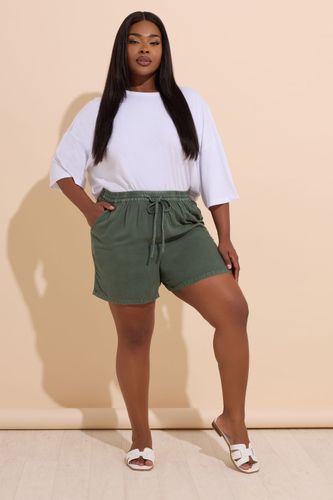 Short En Chambray Vert Kaki Size 46 - Yours - Modalova
