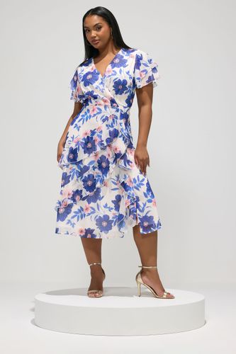 Robe Longue Fleurie Blanche À Volants Size 50 - Yours London - Modalova
