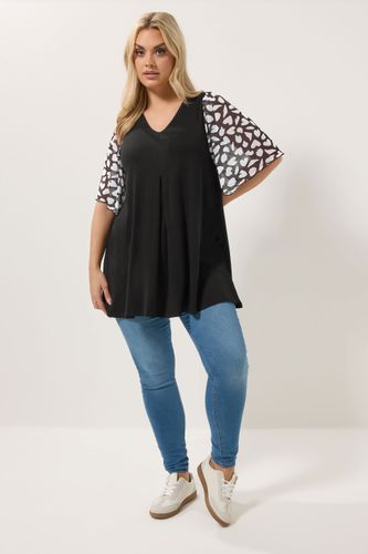 Top Noir À Manches Contrastées Size 46 - Yours - Modalova
