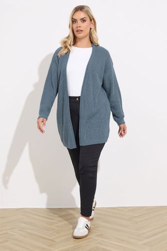Pull En Maille Bleu Clair Essential Size 54-56 - Yours - Modalova