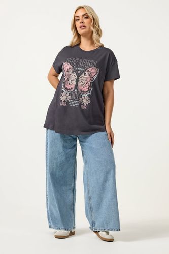 Tshirt Gris Clouté « Free Spirit » Size 54-56 - Yours - Modalova