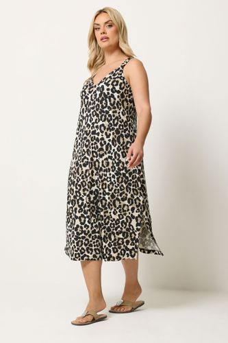 Robe Trapèze Marron Naturel À Imprimé Léopard Size 50-52 - Yours - Modalova