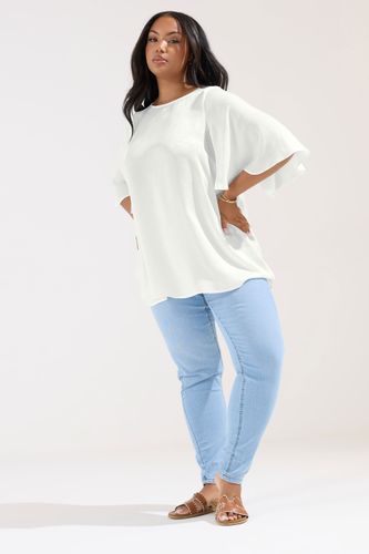 Blouse Blanche Métallisée À Manches Ange Size 44 - Yours - Modalova