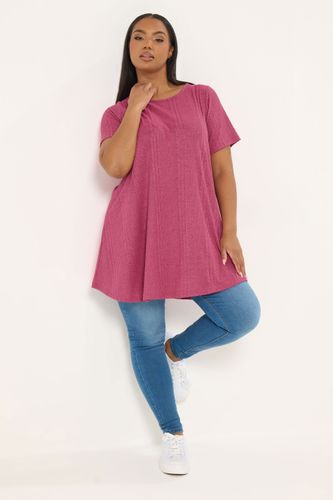 Tshirt Évasé Rose Côtelé Au Toucher Doux Size 54-56 - Yours - Modalova