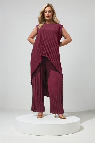 Ensemble Plissé Violet Size 58-60 - Yours London - Modalova