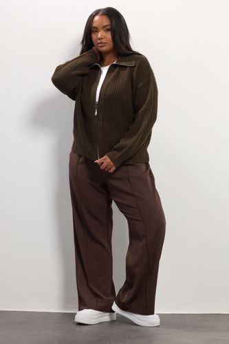 Cardigan Bomber À Col En Tricot Marron Size 54-56 - Yours - Modalova