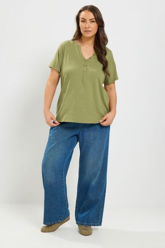 Tshirt Henley À Boutons En Coton Vert Sauge Size 42 - Yours - Modalova