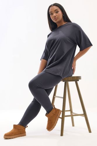 Ensemble Tshirt Et Legging Gris Size 48 - Yours - Modalova