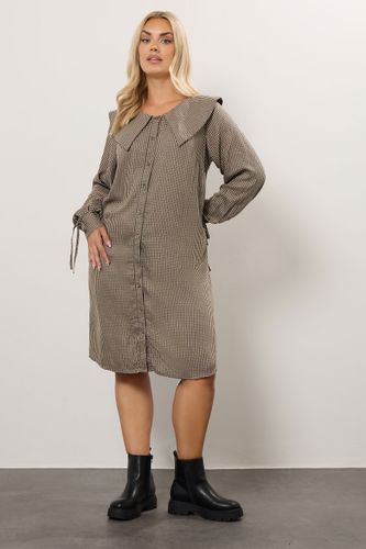 Robe Courte À Col À Carreaux Marron Size 44 - Yours - Modalova