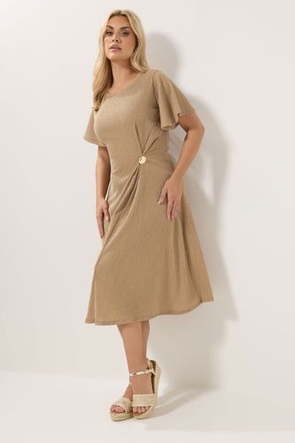 Robe Texturée Marron Nature À Boutons Size 46 - Yours - Modalova