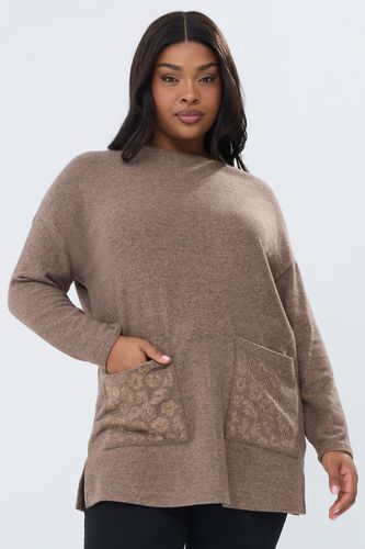Top Marron À Poches Ornées D'un Motif Léopard À Strass Size 42 - Yours - Modalova