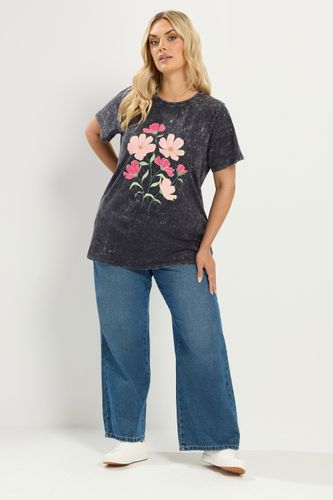 Tshirt Gris Délavé À Fleurs Size 42 - Yours - Modalova
