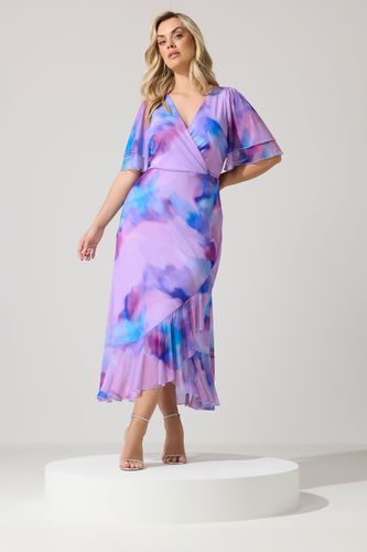 Robe Cachecœur Violette À Ourlet Volanté Et Motif Abstrait Size 46 - Yours London - Modalova