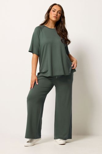 Tshirt Vert Au Toucher Doux Size 48 - Yours - Modalova