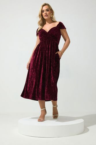 Robe Milongue En Velours Rouge Size 40 - Yours London - Modalova