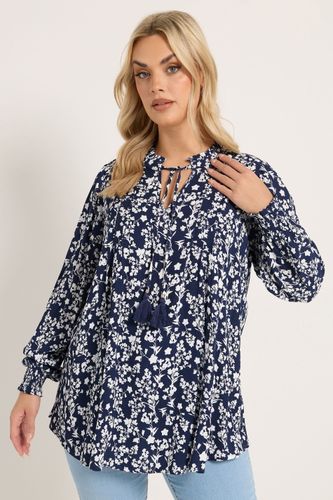 Blouse Bleue Fleurie À Sequins Et Col À Nouer Size 44 - Yours - Modalova