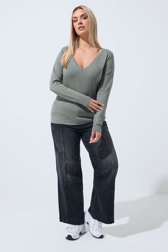 Haut Gris Bordé De Dentelle Size 54-56 - Limited Collection - Modalova