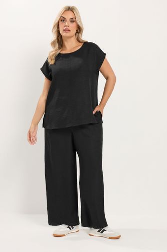 Top Noir À Coutures Apparentes Size 42 - Yours - Modalova