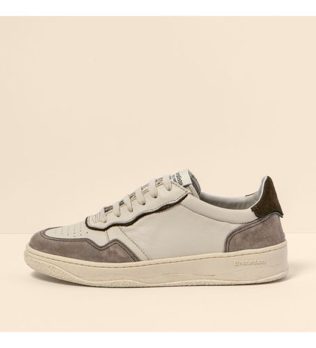 Unisex. 2584012BK005_0MU Baskets en cuir N5840 Multi Material off- (45), Tissu, Plat, 1 à 3 cm, Lacets, Casuel, Multicol - El Naturalista - Modalova