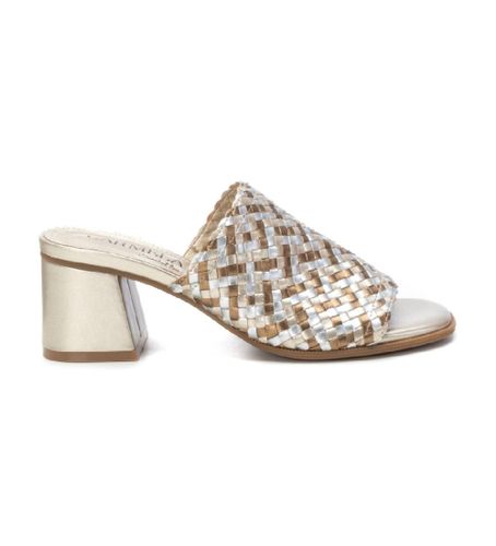 Til kvinder. 16219101-ORO Sandaler i gyldent 162191 (37), Guldfarvet, 3-5 cm, Ingen, Casual, Party - Carmela - Modalova