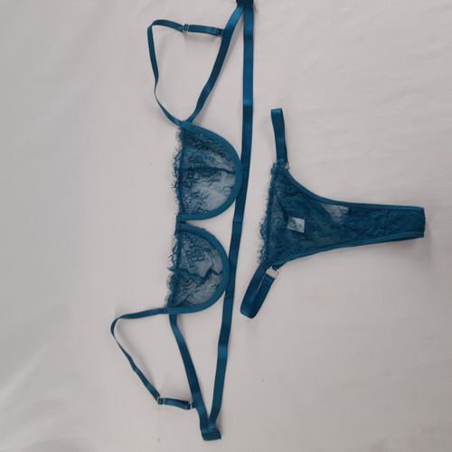 Lingerie -ensemble soutien gorge et string - taille M- neuf - Label Emmaus - Modalova