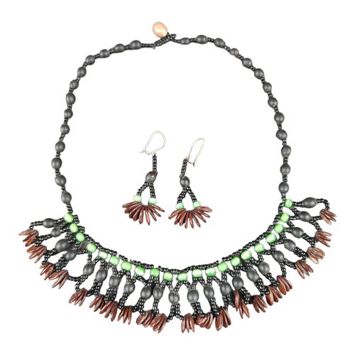 Collier et boucles d'oreilles en graines naturelles - Label Emmaus - Modalova