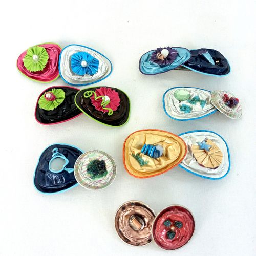 Lot de 7 barrettes  cheveux artisanale en capsule - Label Emmaus - Modalova