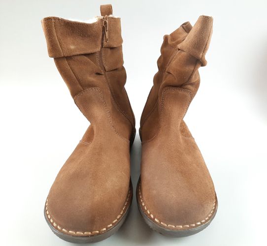 Paire de boots en daim, taille 39 - gmo - Modalova