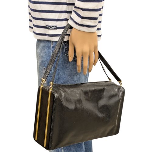 Sac  main " G " semi-rigide en cuir vintage 60's made in France - g ( vu logo identique pour goyard sur certains sites de vente maroquinerie de luxe, attention non confirm) - Modalova