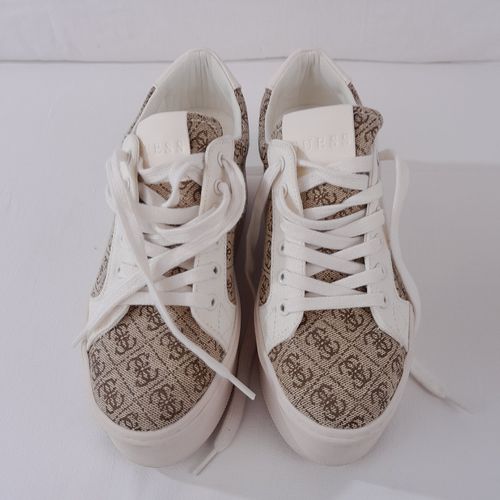 Guess Sneakers HIGLY 2 FL6H2G FAL12 Beige - Label Emmaus - Modalova