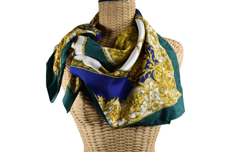 Foulard de soie " vintage " , 77 X 77 cm - pierre baldain - Modalova