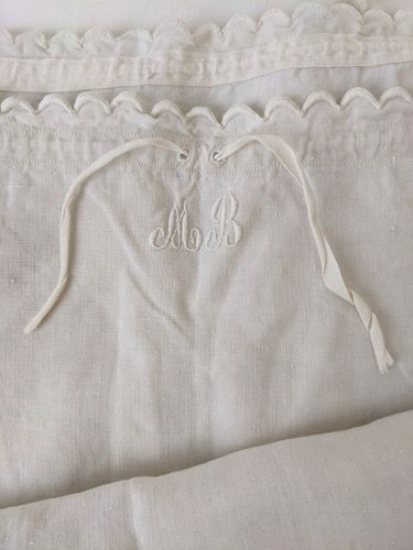 Robe - chemise de nuit brode - anne 1880 - Label Emmaus - Modalova