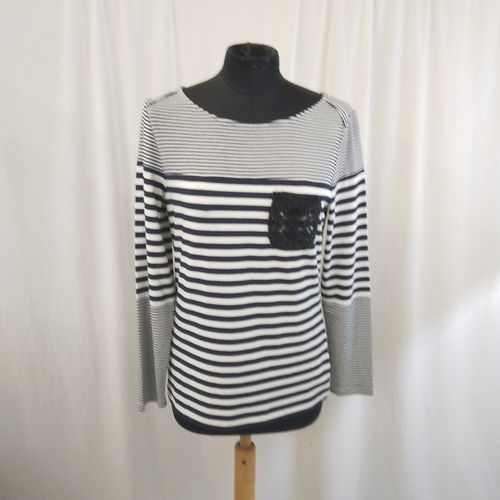 Pull  rayure noire et blanche , T: S - maria bellentani - Modalova