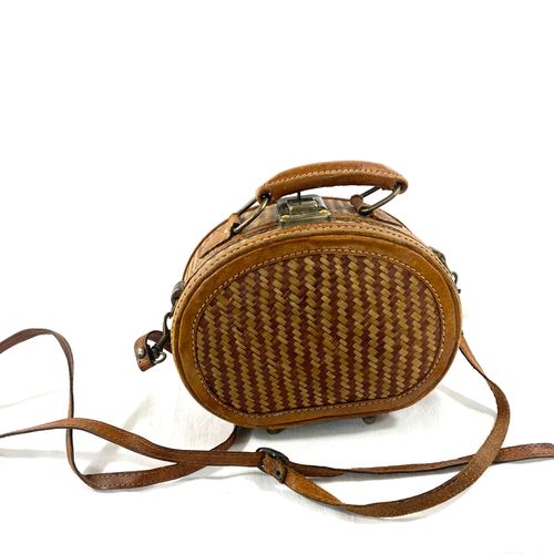 Sac rond vintage en osier tress et en cuir - style bagage - Label Emmaus - Modalova