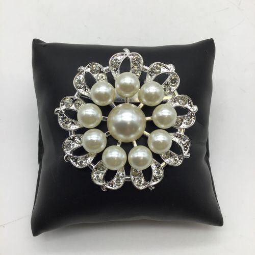 Broche fleur - Label Emmaüs - Modalova