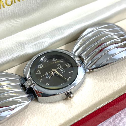 Jolie Montre + coffret marque Fent - fent - Modalova