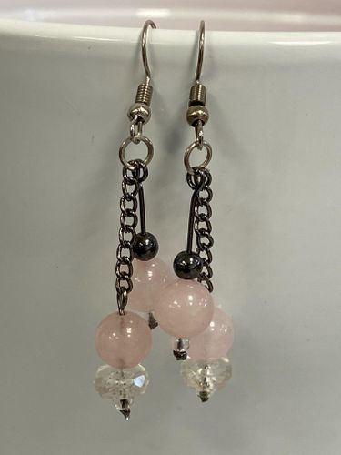 Boucle d'oreilles en chaines et perles recycles de style girly chic - Label Emmaus - Modalova