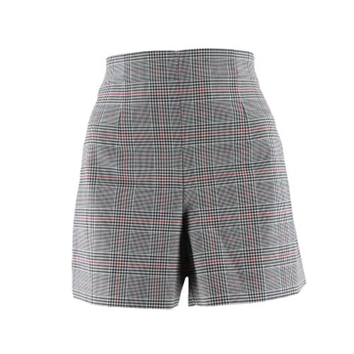 Short blanc  carreaux noirs et rouges - Taille M - zara woman - Modalova