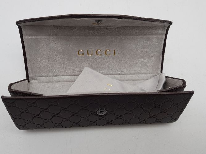 Lunette de vue de la marque Gucci avec son tui et chiffon imprim GUCCI - Label Emmaus - Modalova