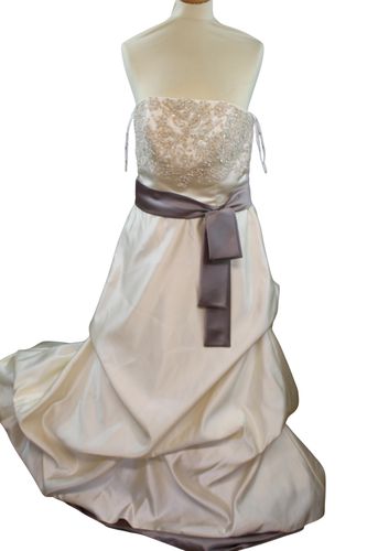 Robe de mariée écru et taupe taille 38 marque WEDDING EVENING - Label Emmaus - Modalova