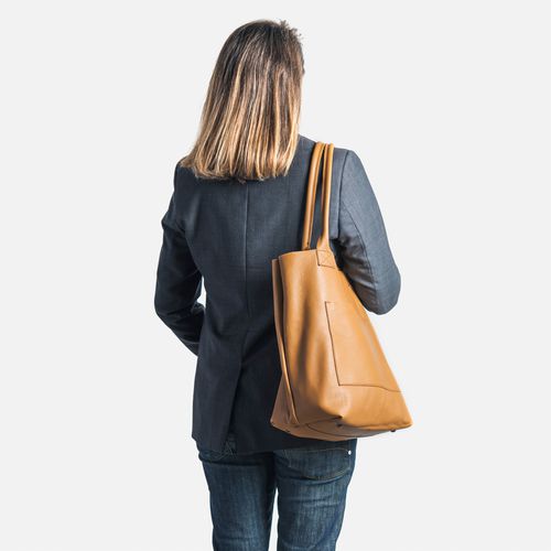 SAC CABAS - CUIR LISSE BEIGE - jeu de matires - Modalova